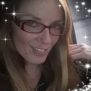 Meet your Posher, Ashlee